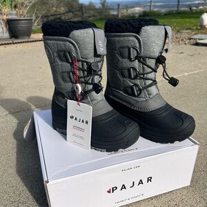 NIB Pajar Gray and Black Winter Boots
